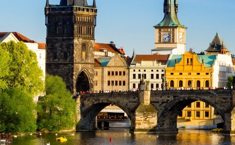 Prag'da Öğrenci Olmanın Maliyeti: Konaklama, Ulaşım ve Aylık Yaşam Giderleri